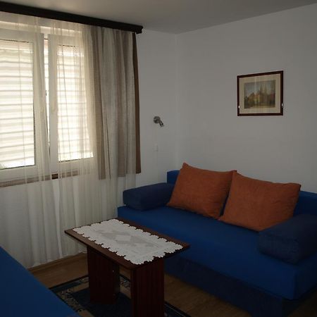 Apartamento Apartman Nena Klenovica Habitación foto